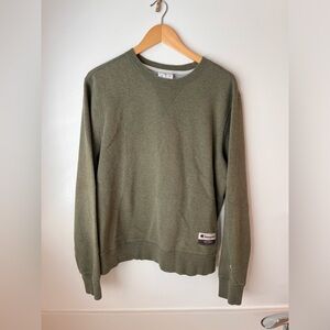 Green Champion Sweater 5/25 ✨